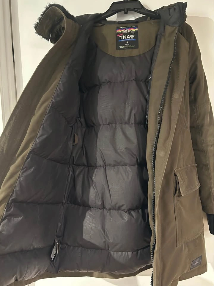 Aritzia TNA Bancroft Down Parka Jacket - Small - Olive Green/Kha - photo 5