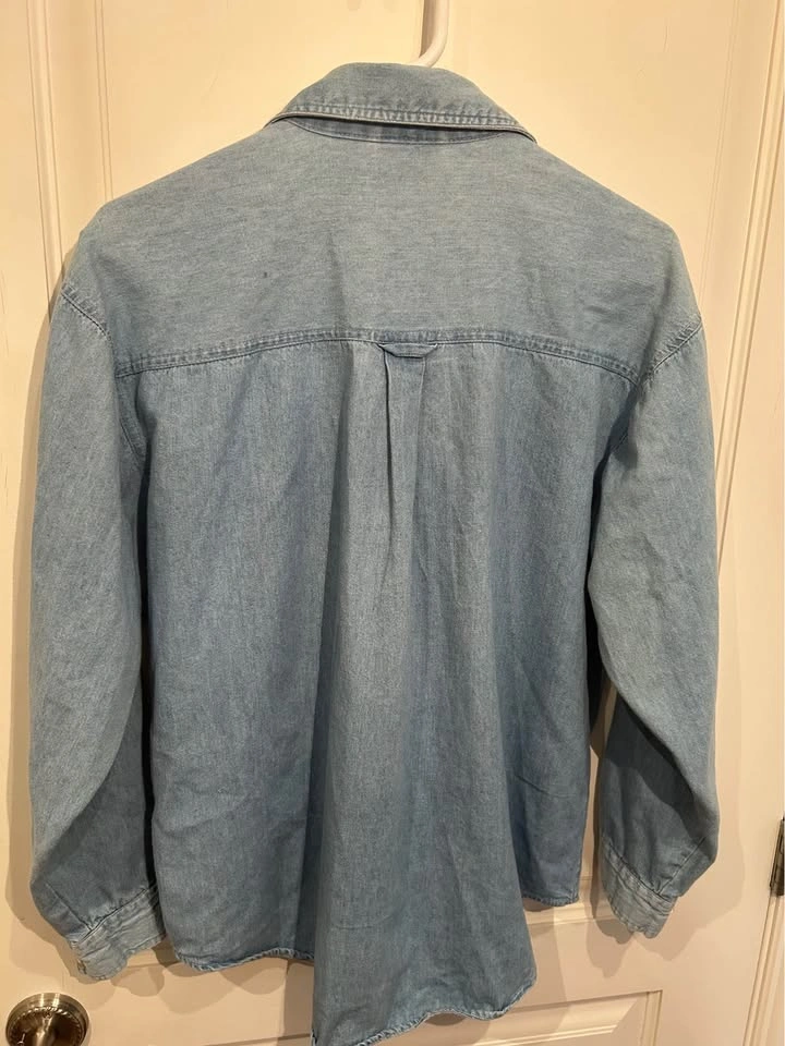 Women's Vintage Winnie the Pooh Embroidered Denim Shirt – Size M - photo 5