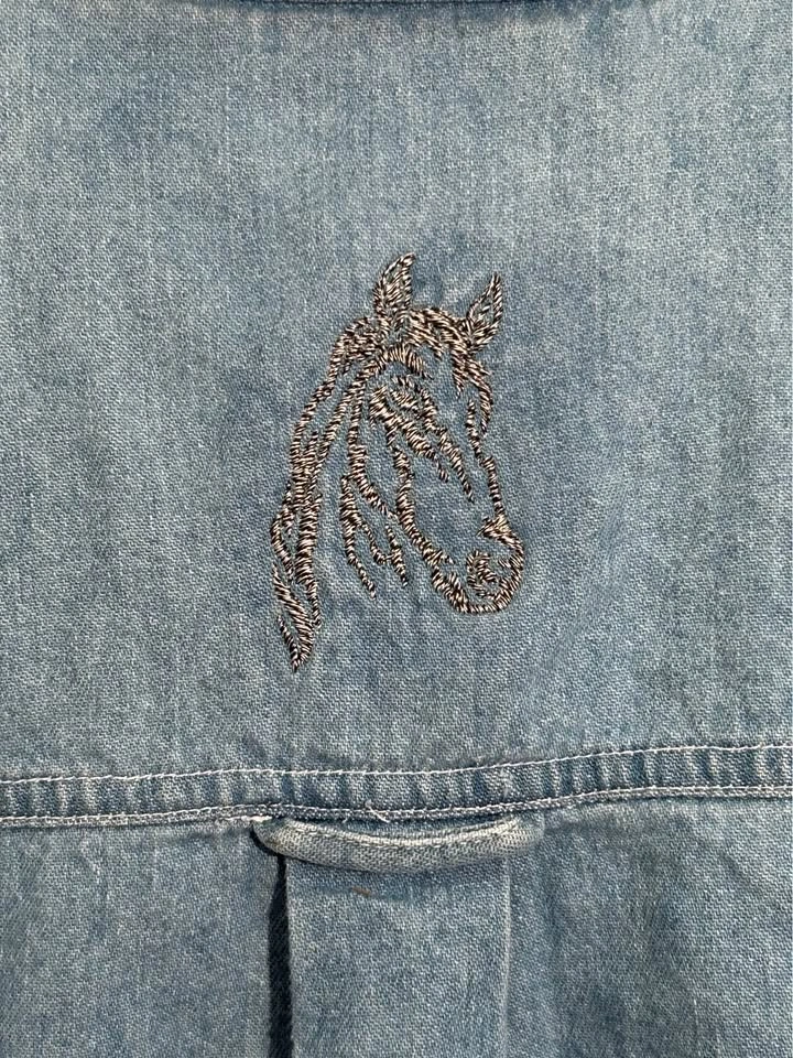 Vintage Denim Shirt with Horse Embroidery – Western Style – Size - photo 4