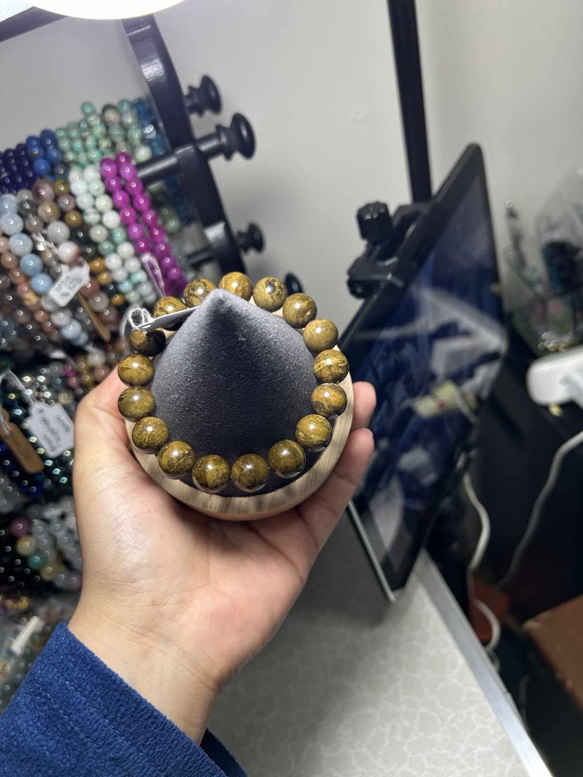Beaded Bronzite Bracelet - 12mm Round Gemstones - photo 3