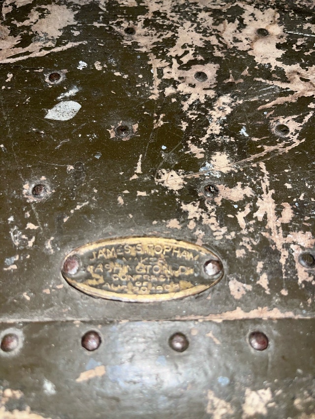 Antique Trunk WW2 Military Footlocker - Must Go! - photo 3