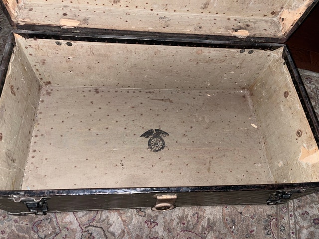 Antique Trunk WW2 Military Footlocker - Must Go! - photo 4