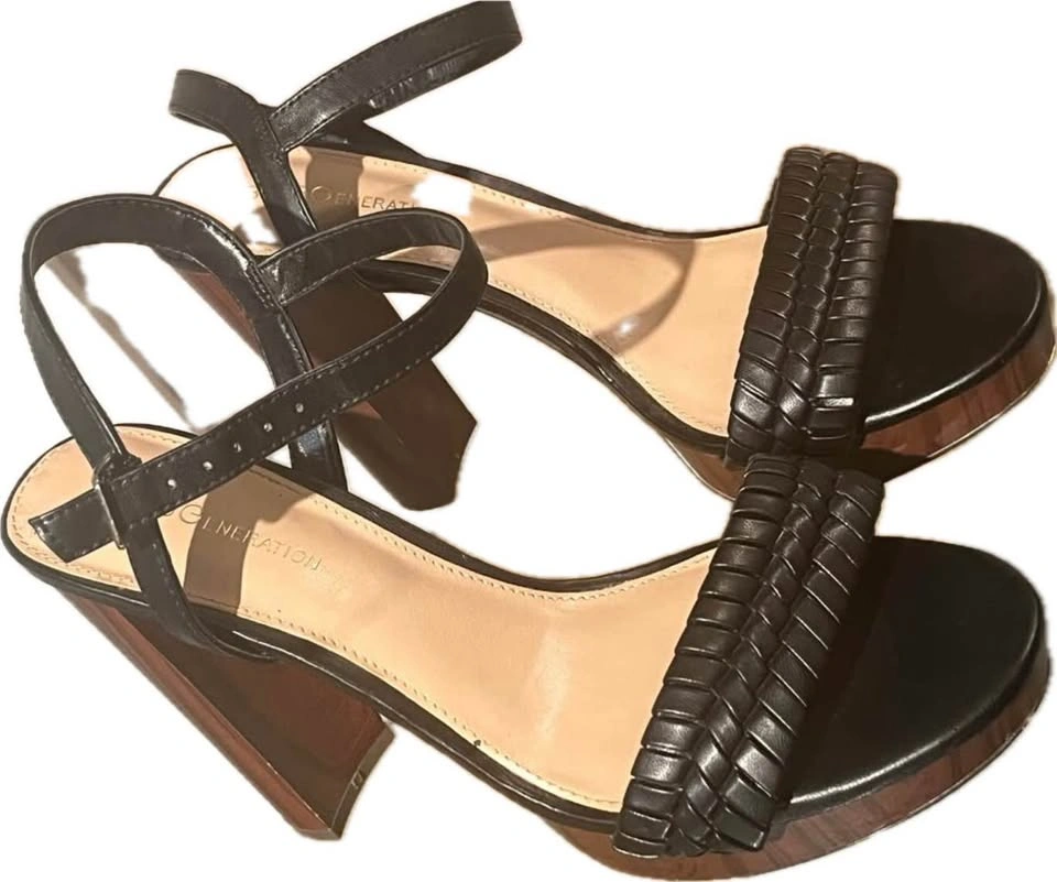 BCBGeneration Black Woven Stack-Heel Platform Sandals Size 8.5 - photo 2