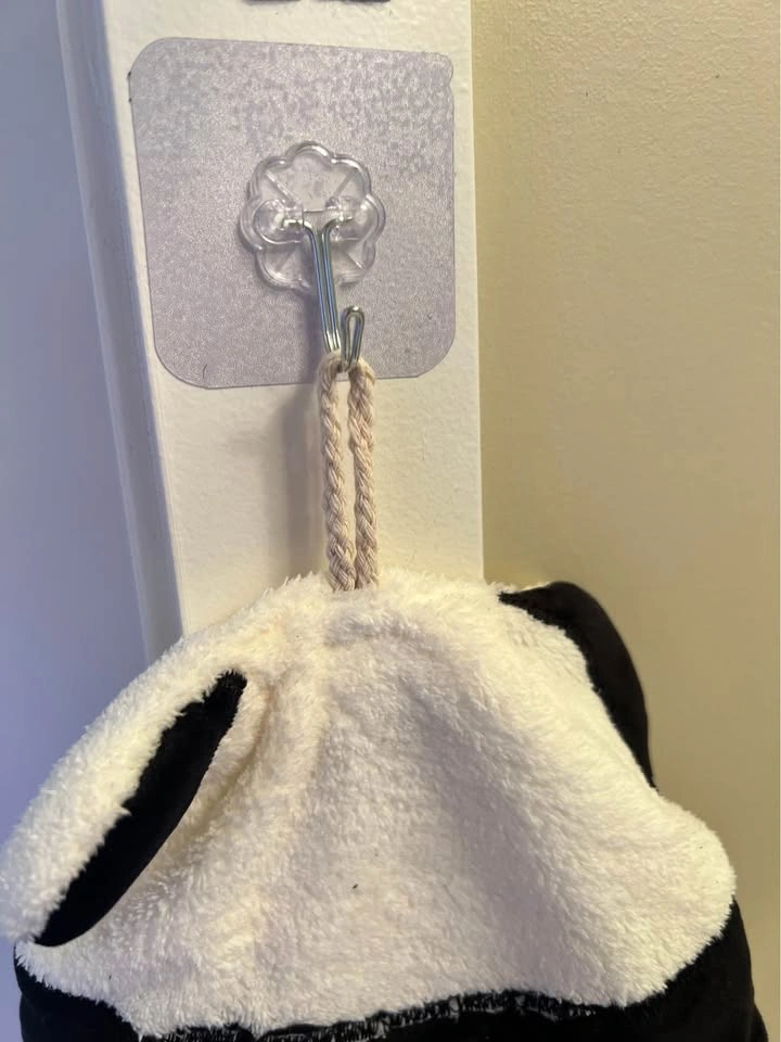 40+ No-Drill Adhesive Wall Hooks - photo 2