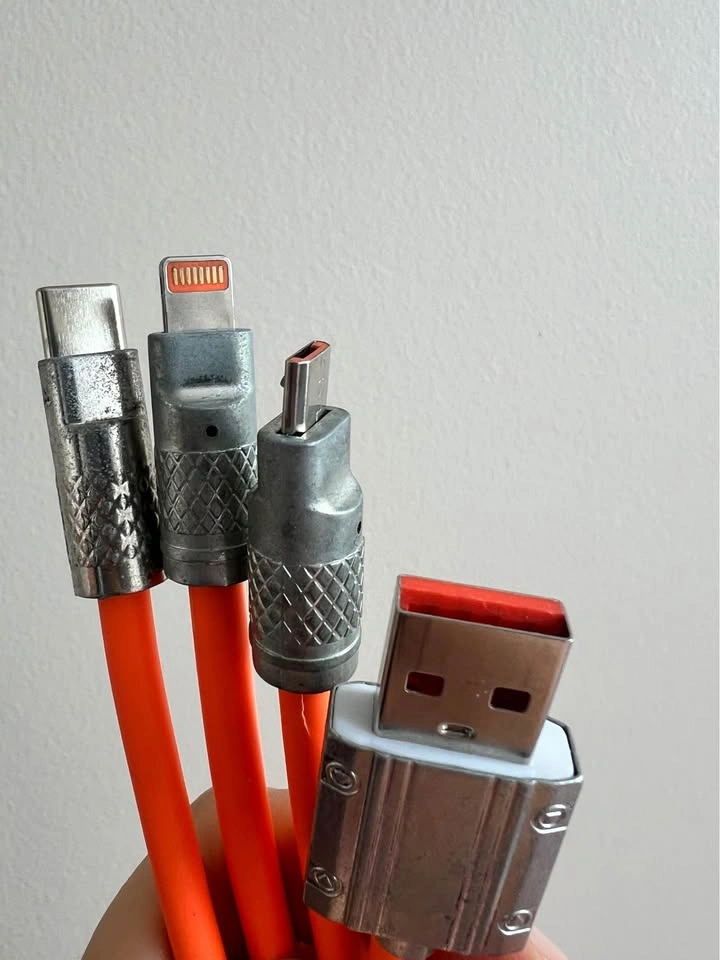 3-in-1 Charging Cable (USB-C / Lightning / Micro USB) – Brand Ne - photo 3