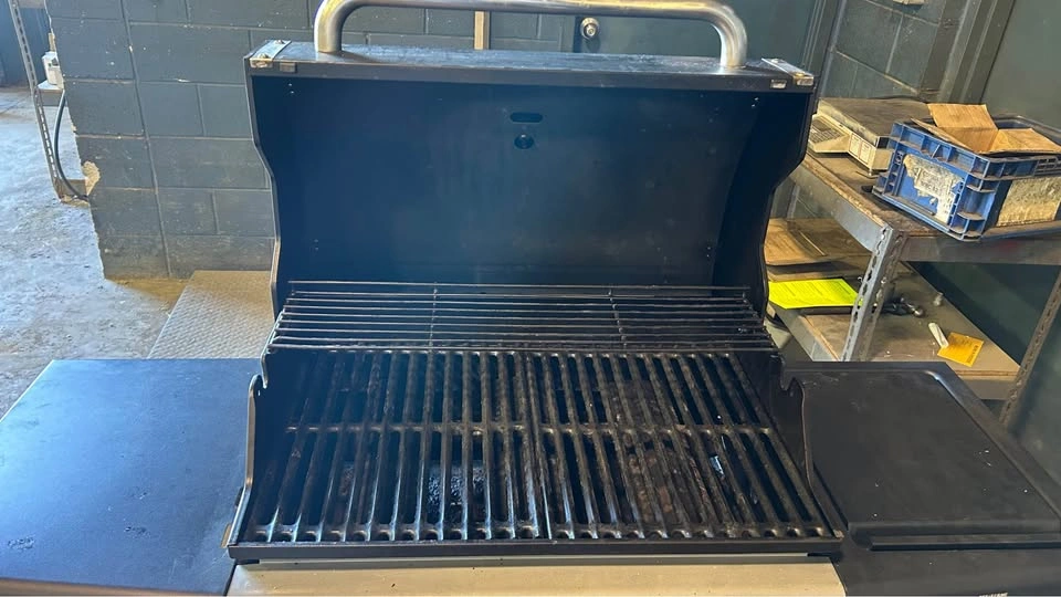 Broil King Gas Grill - photo 3