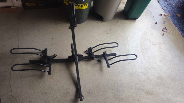 CCM 2-Bike Hitch Mount Rack – Heavy Duty - photo 2