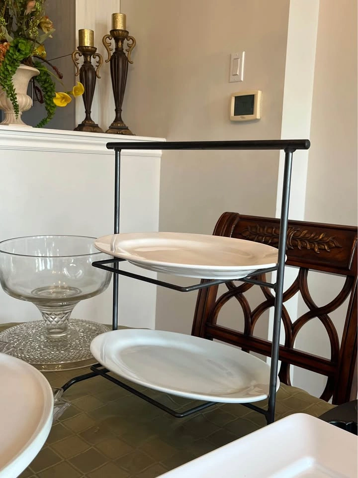 Cake Trays and Stands, Platters and Other Baking Supplies - photo 4