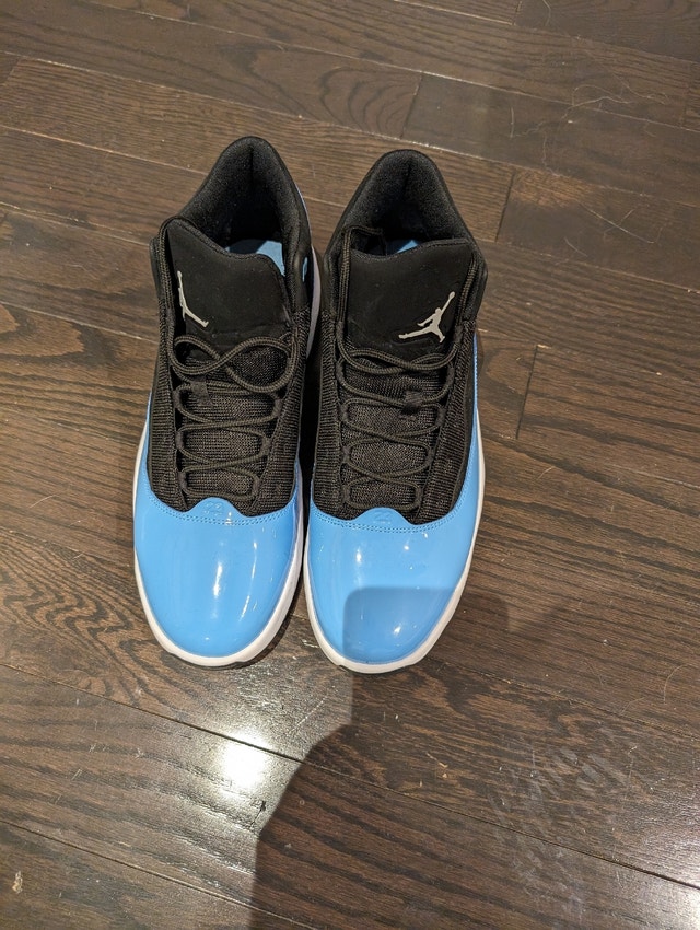 Jordan Max Aura 2 GS 'Black University Blue' Men US12