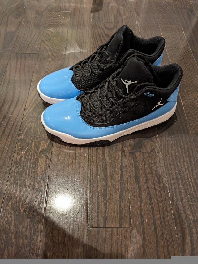 Jordan Max Aura 2 GS 'Black University Blue' Men US12 - photo 2