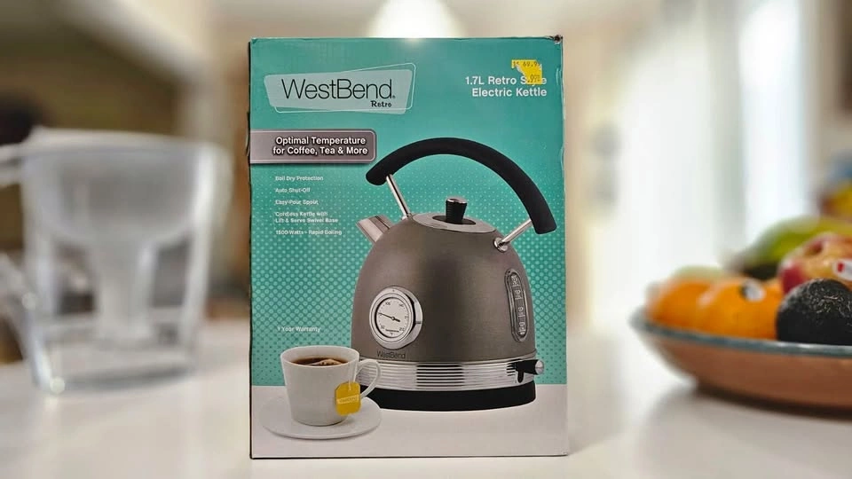 West Bend 1.7L Retro Kettle