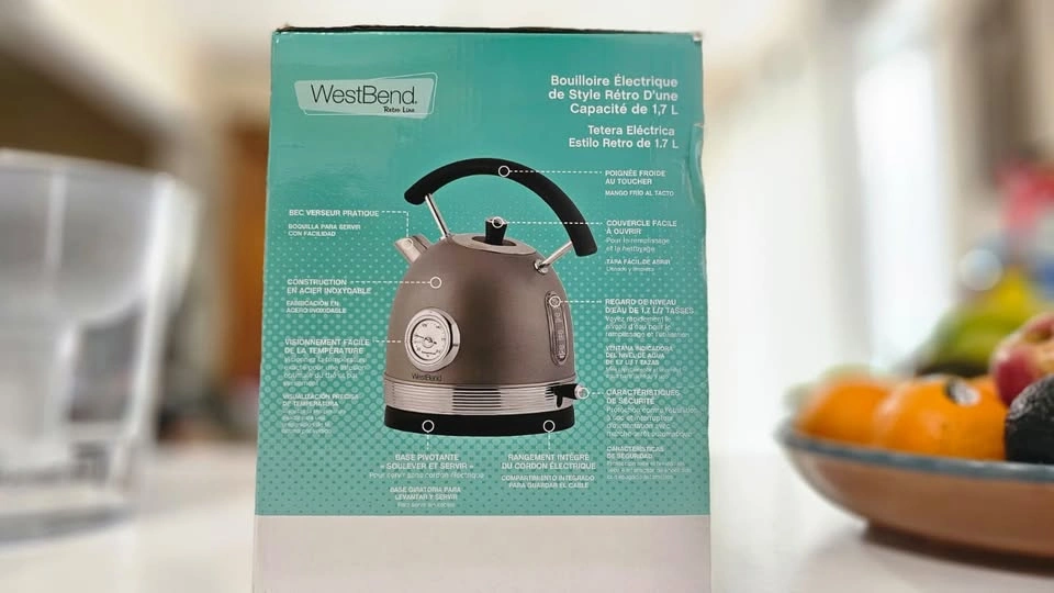 West Bend 1.7L Retro Kettle - photo 3