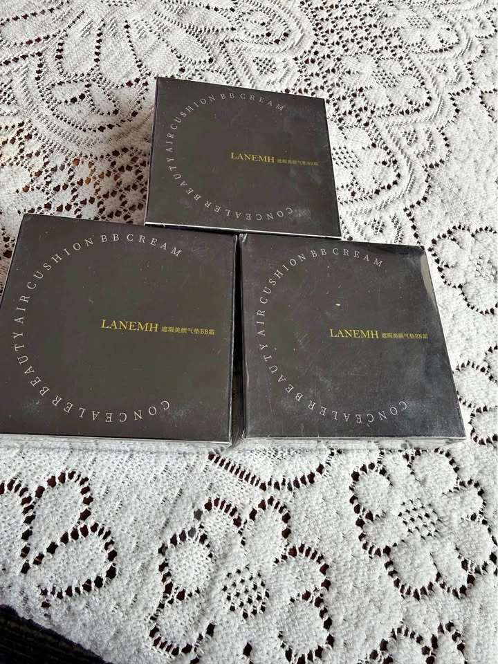 LANEMH Concealer Beauty Air Cushion BB Cream (3-pack)