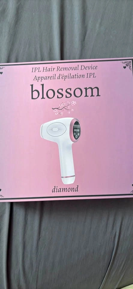 Hair removal device