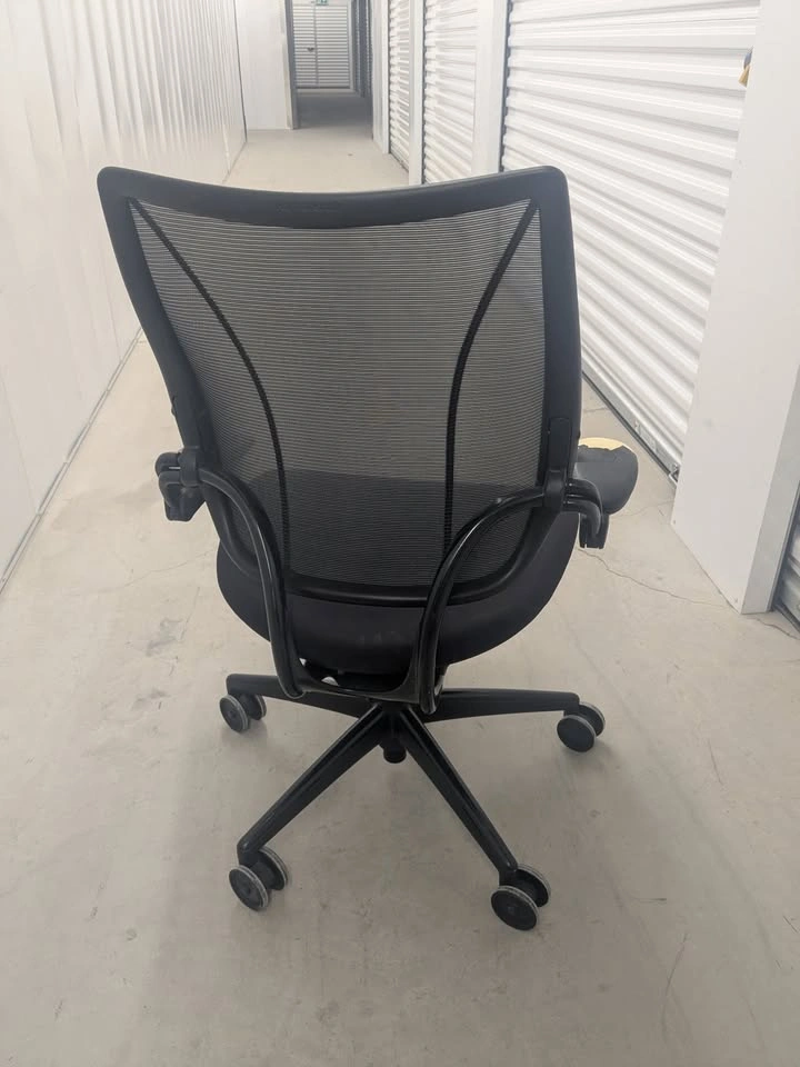 Humanscale Liberty Ergonomic Office Chair – Mesh Back – Adjustab - photo 3