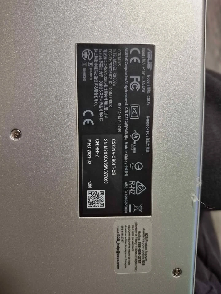 Asus Chromebook C523 - photo 3