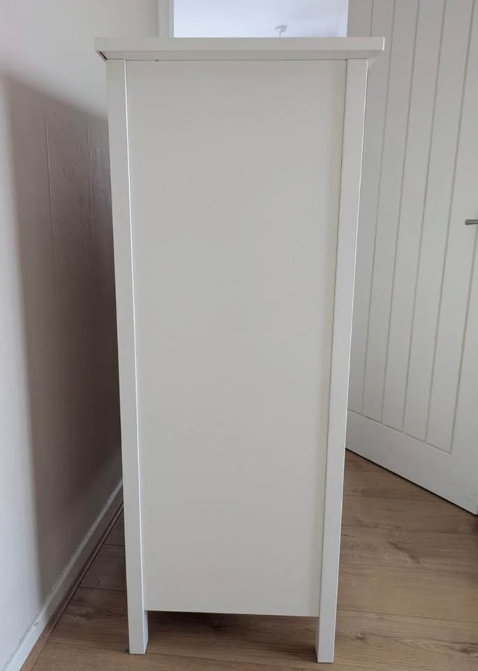 Ikea Dresser Tallboy White with glasstop - photo 3
