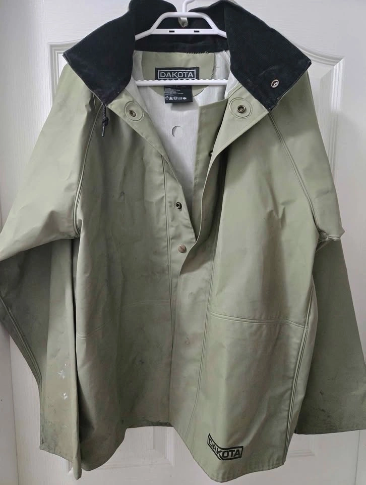 Men's Waterproof Rain Jacket - Size Small - photo 2