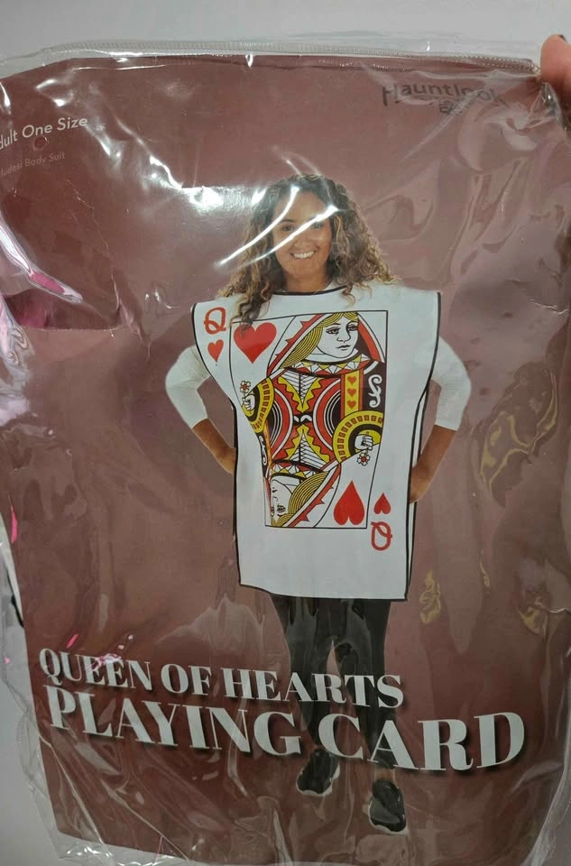 Card Costumes for Couples - photo 3