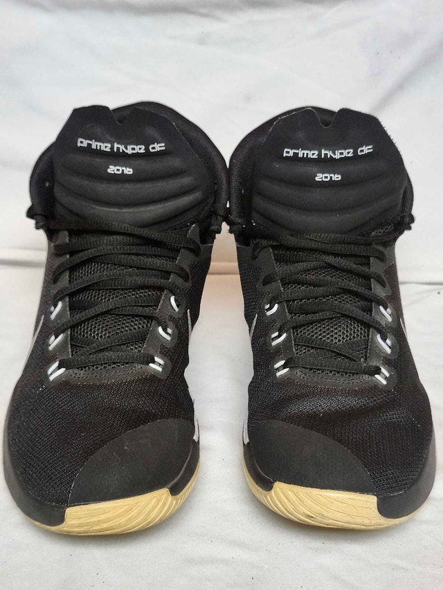 Nike Prime Hype DF 2016 Men's Size 9 US Basketball Shoes