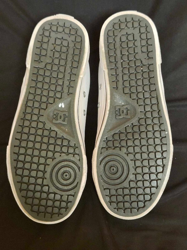 DC Chelsea SE Women's Skate Shoes Size 6.5 - photo 5