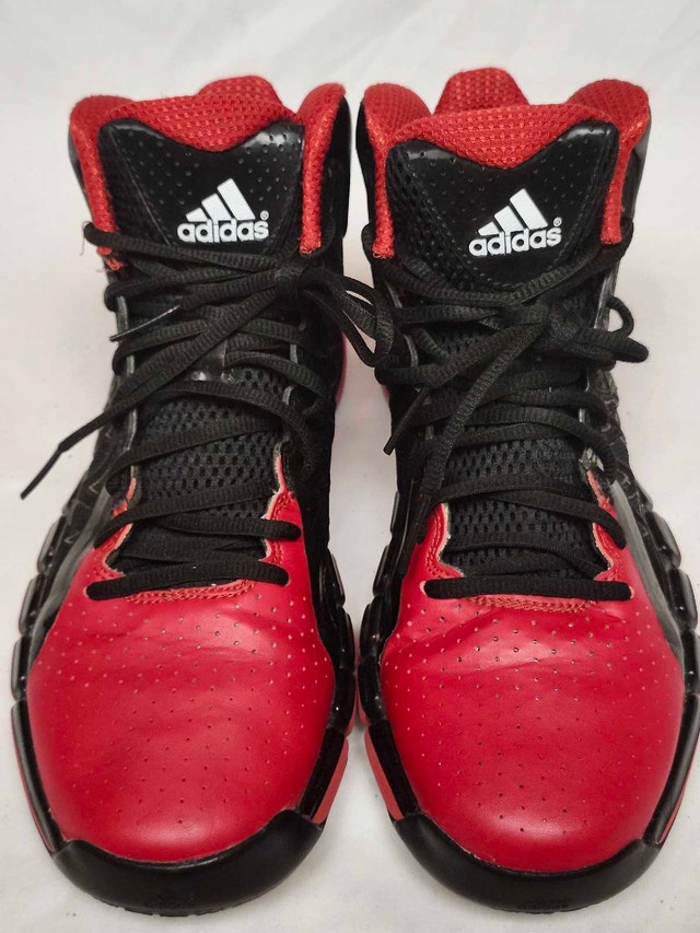 Adidas D Rose 773 Men's Size 9 US Basketball Shoes