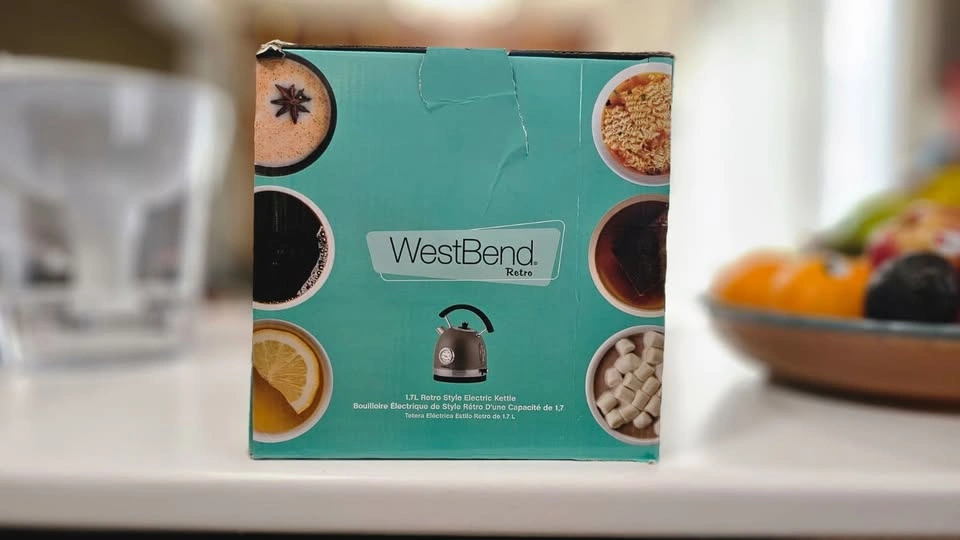 West Bend 1.7L Retro Kettle - photo 2
