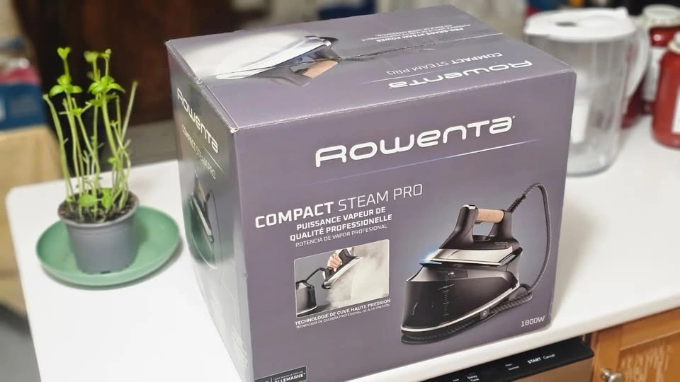 Rowenta DG7661 Compact Steam Pro Station - photo 4