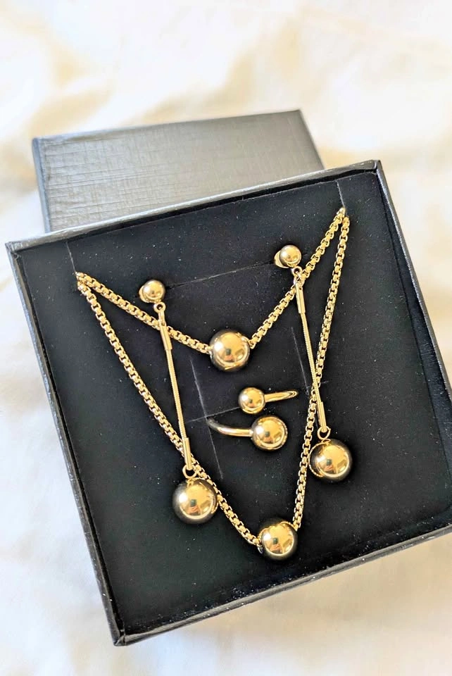 Brand New 18K Gold-Plated 4-Piece Jewelry Set