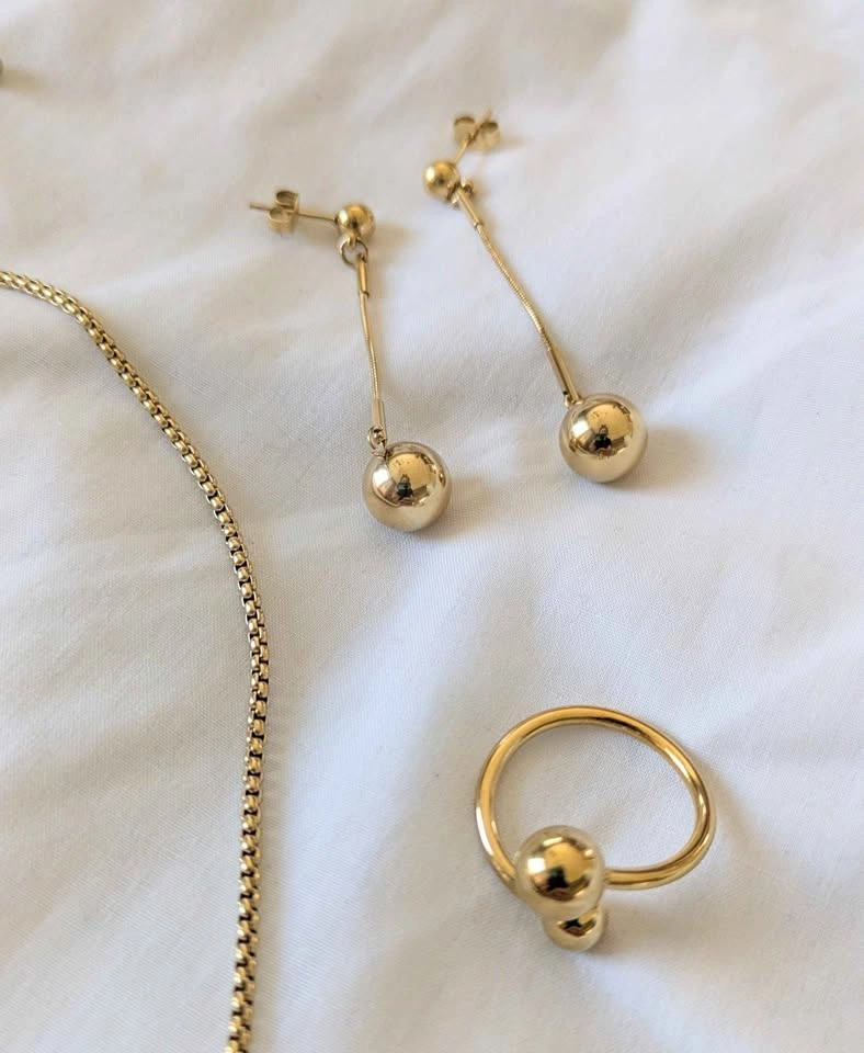 Brand New 18K Gold-Plated 4-Piece Jewelry Set - photo 4