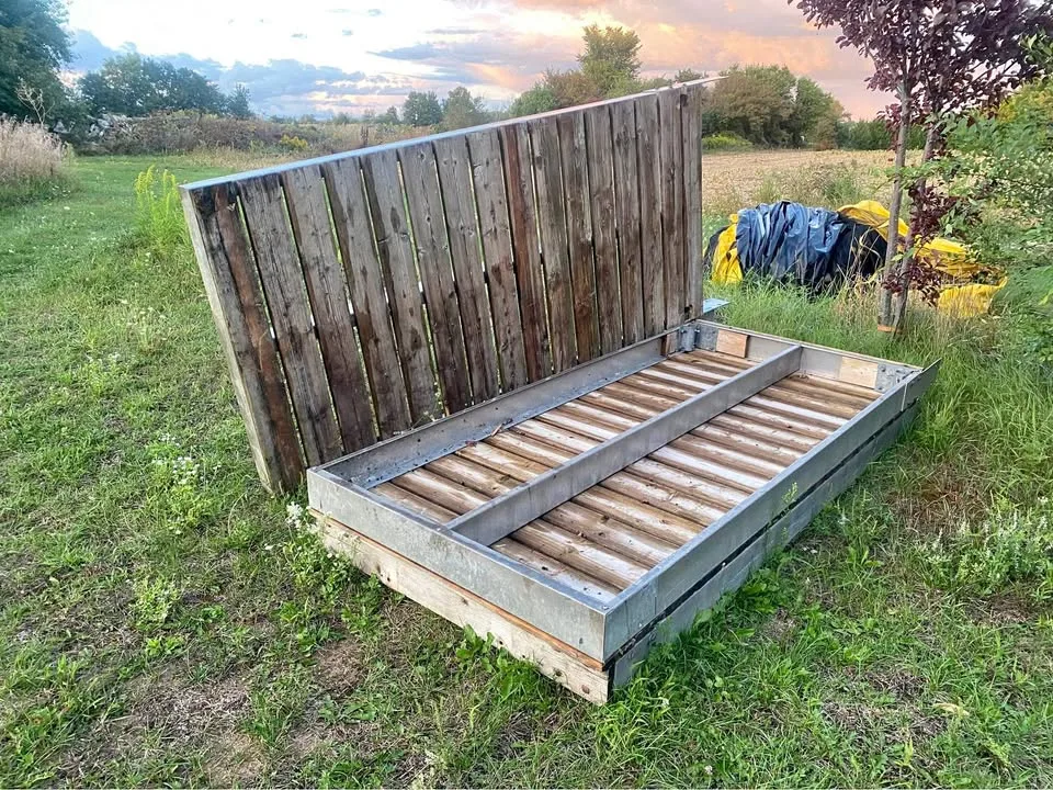 Dock, aluminum frame 3 pieces, 8x4 ft