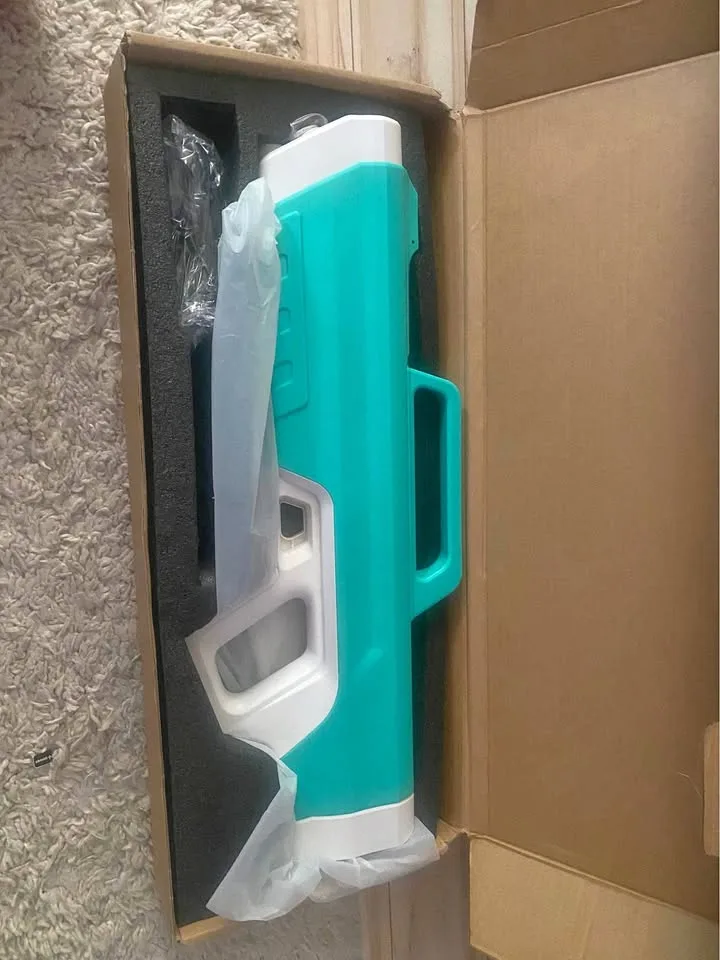 Electric water gun