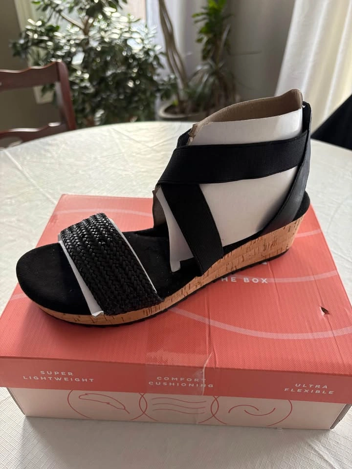Easy Spirit Selorena2 Woven Wedge Sandals - Size 8 Wide - photo 2