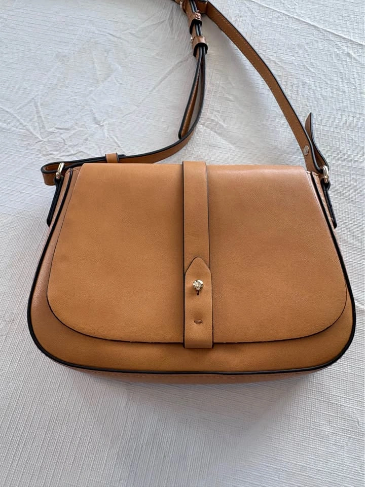 Gap Tan Faux-Leather Saddle Crossbody Bag - Excellent Condition - photo 2