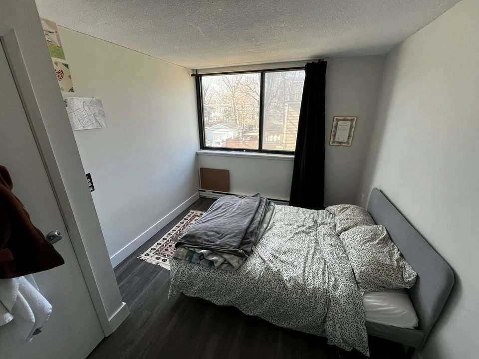 1 Bed 1 Bath Apartment/Condo for Lease Takeover - photo 5