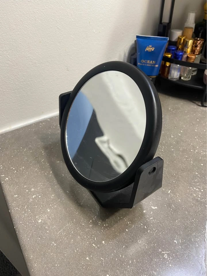 Rotating face mirror - photo 2