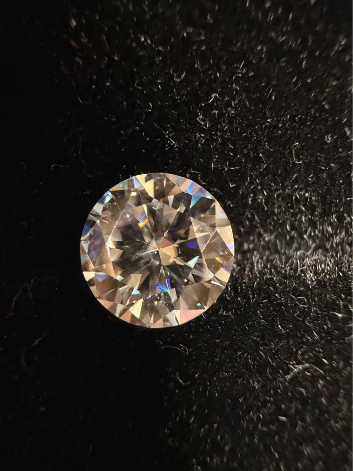 2CT Total Moissanite Gemstone - 6.5mm - VVS - D Color - Super Sp - photo 2