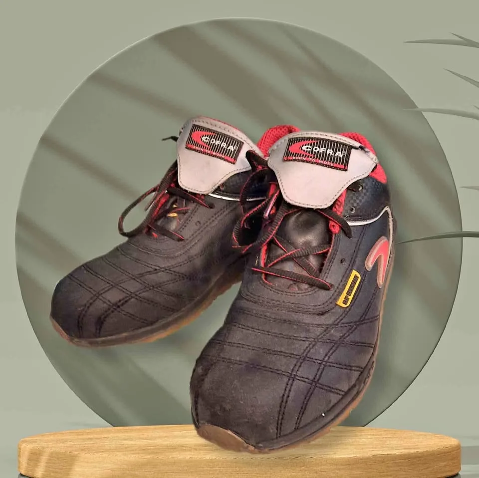 SUPER COFRA Unisex Connolly Safety Shoes US8 EU42 UK7 thumbnail
