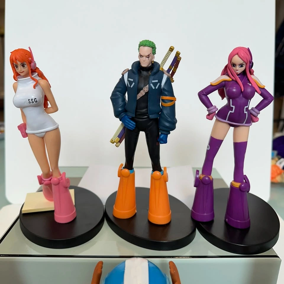 One Piece Egghead Arc Figurines - photo 2