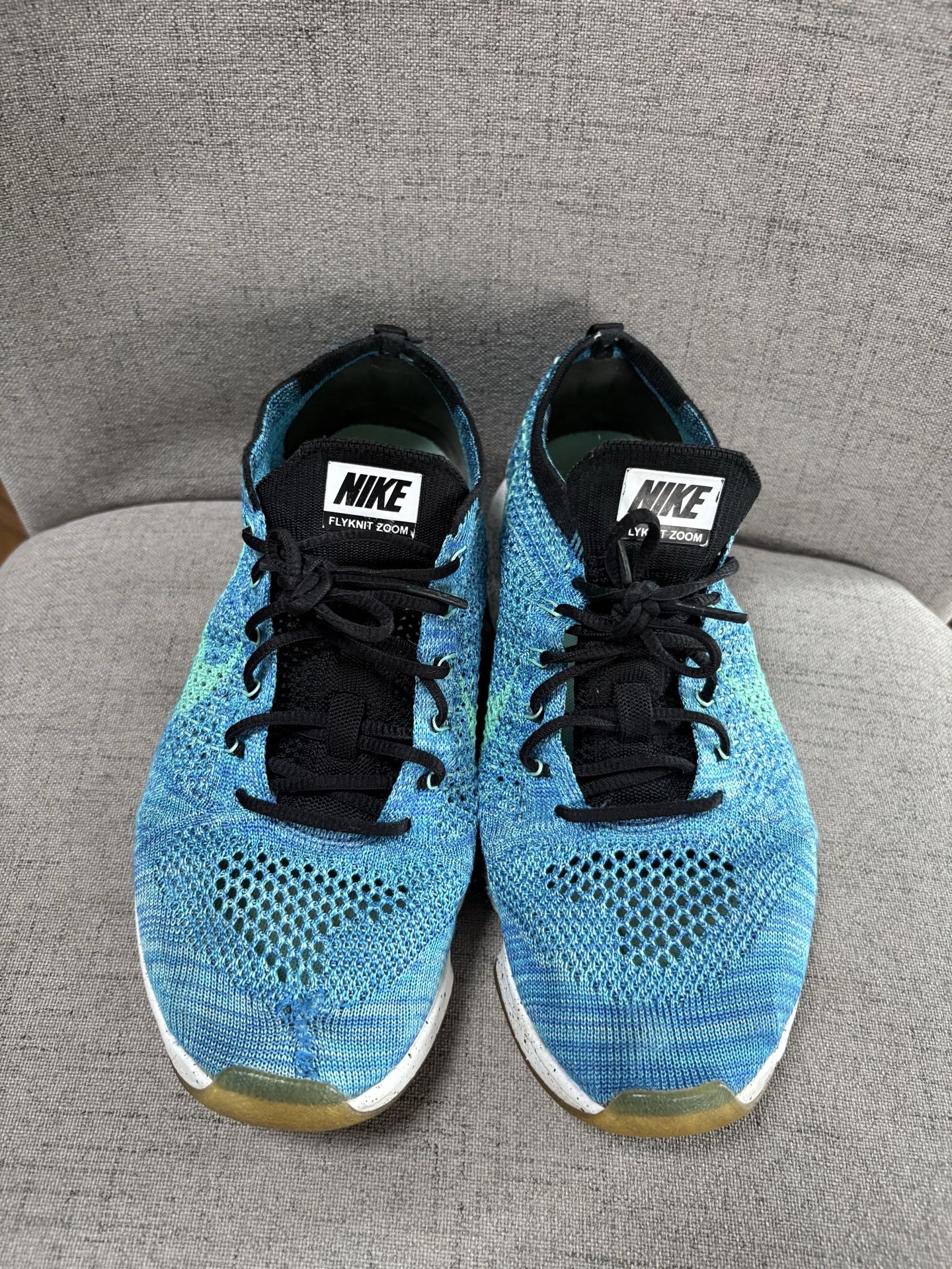 Women's Shoes Size 9 - $10