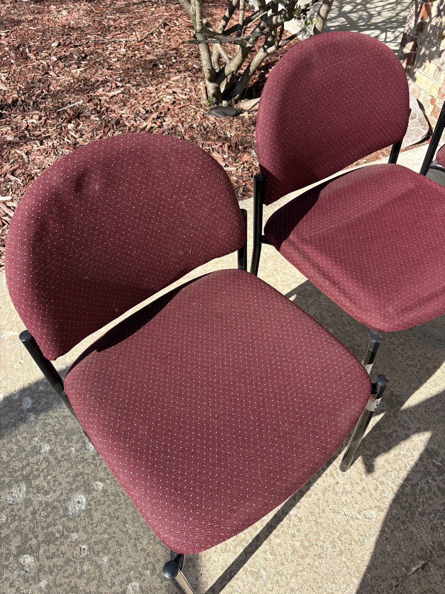 3 chairs $20 need cleaning as is - photo 2