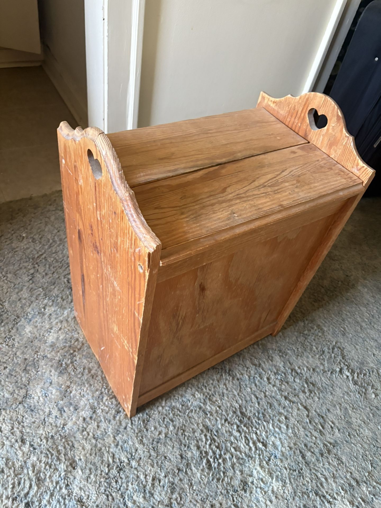 Vintage Hamper