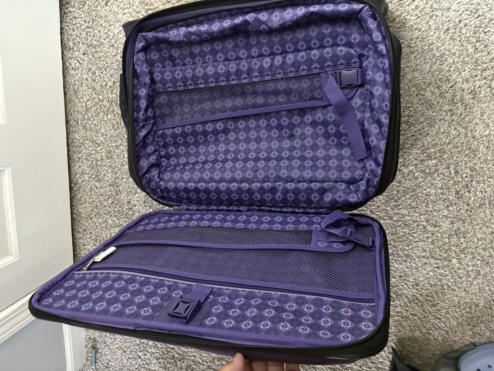 Ricardo Carry On Used Twice $40 - photo 4