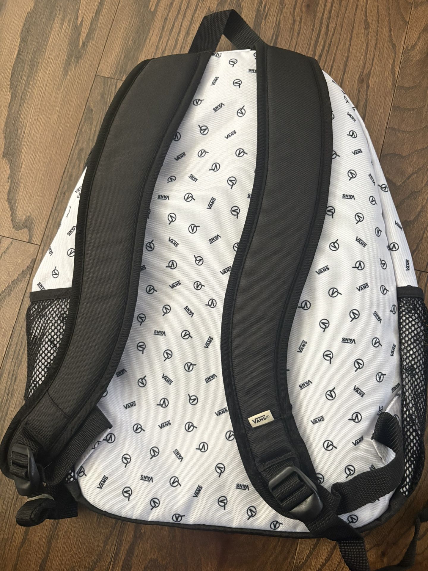 Vans Backpack New No Tag $20 Firm - photo 2