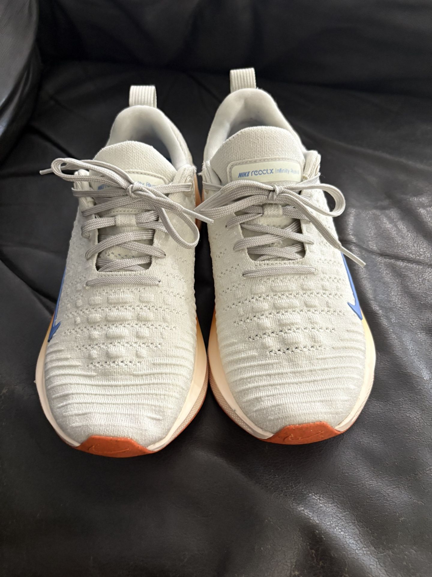 Nike Women Size 9 - photo 2