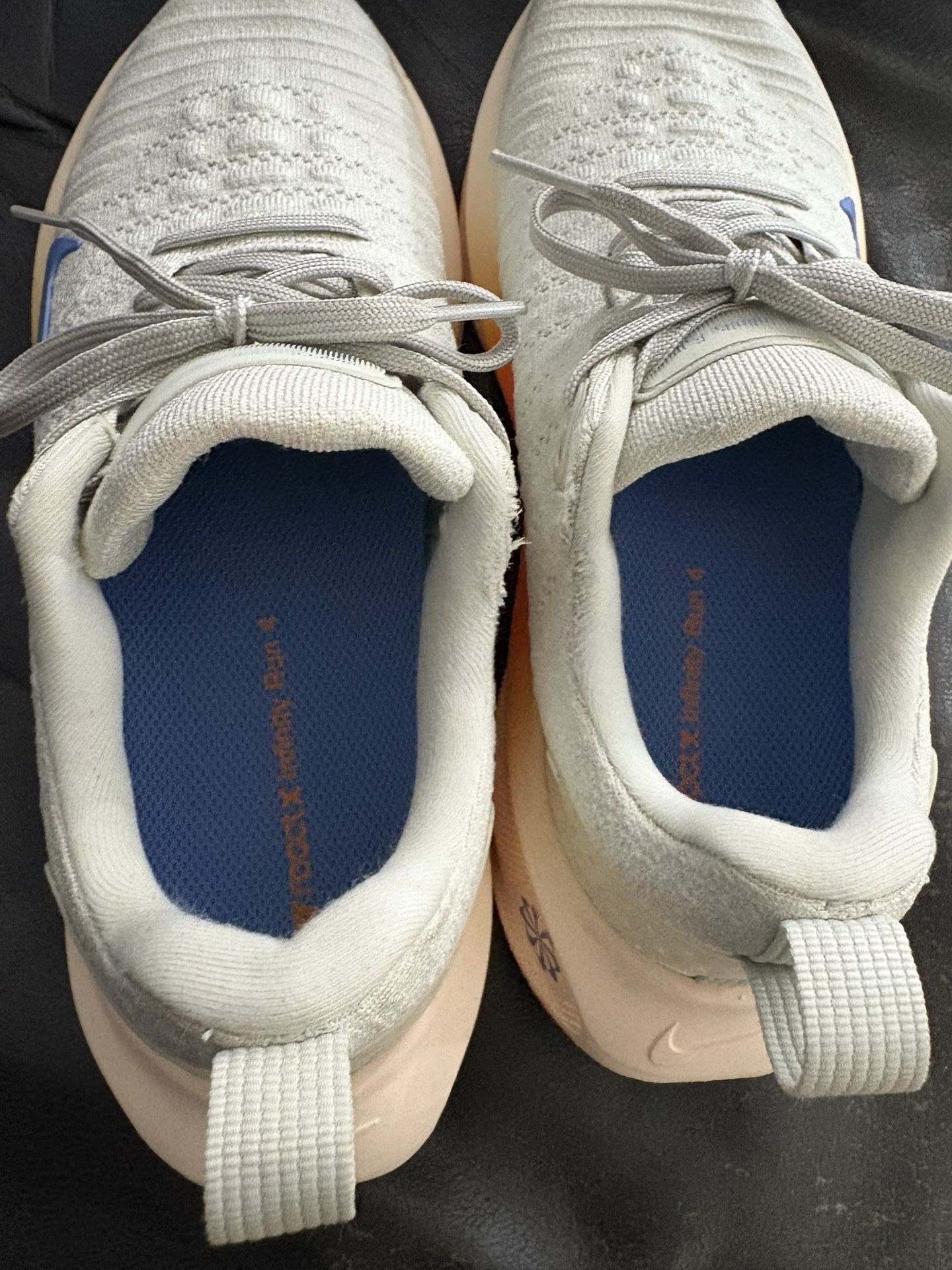 Nike Women Size 9 - photo 4
