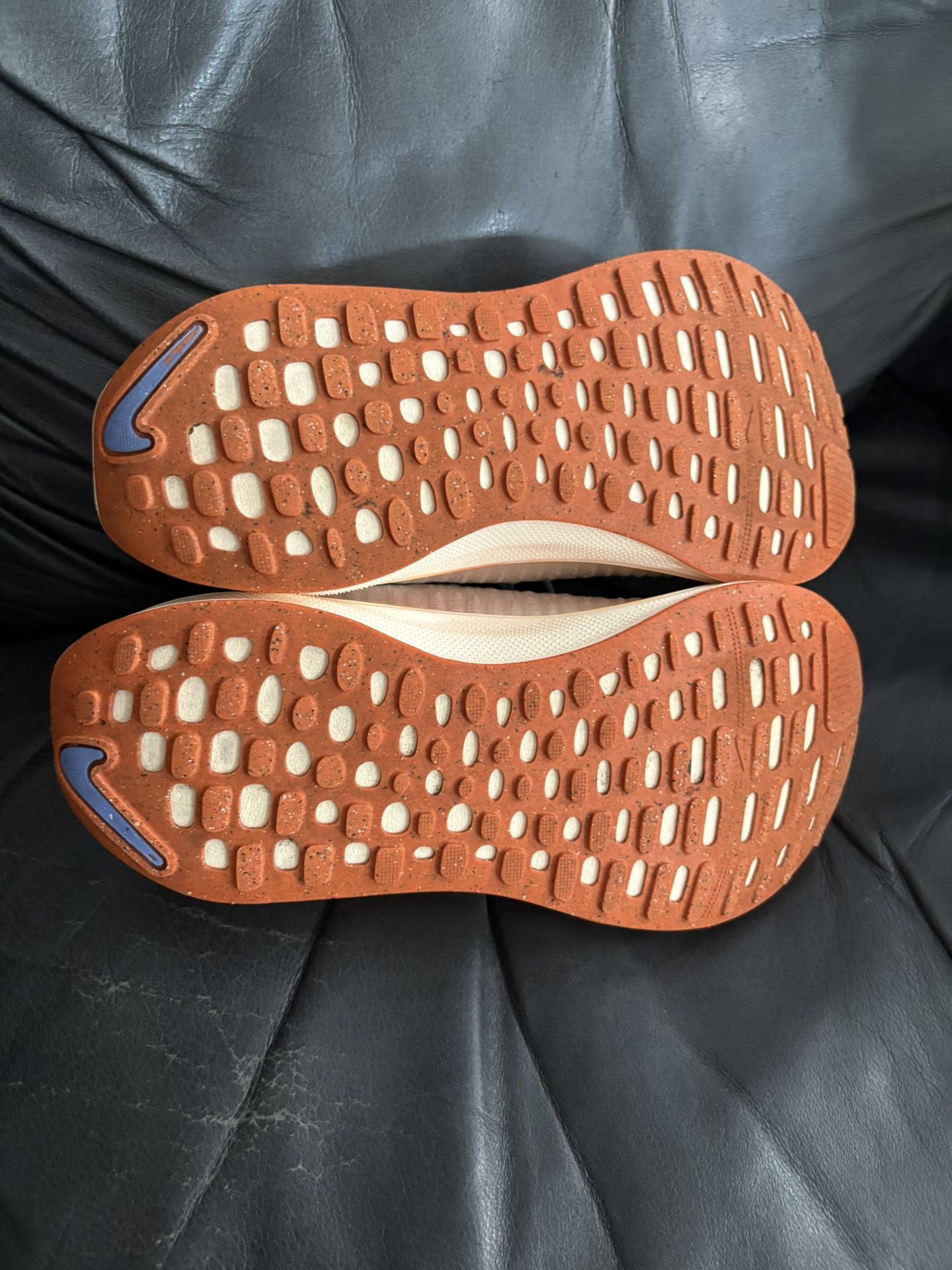 Nike Women Size 9 - photo 5