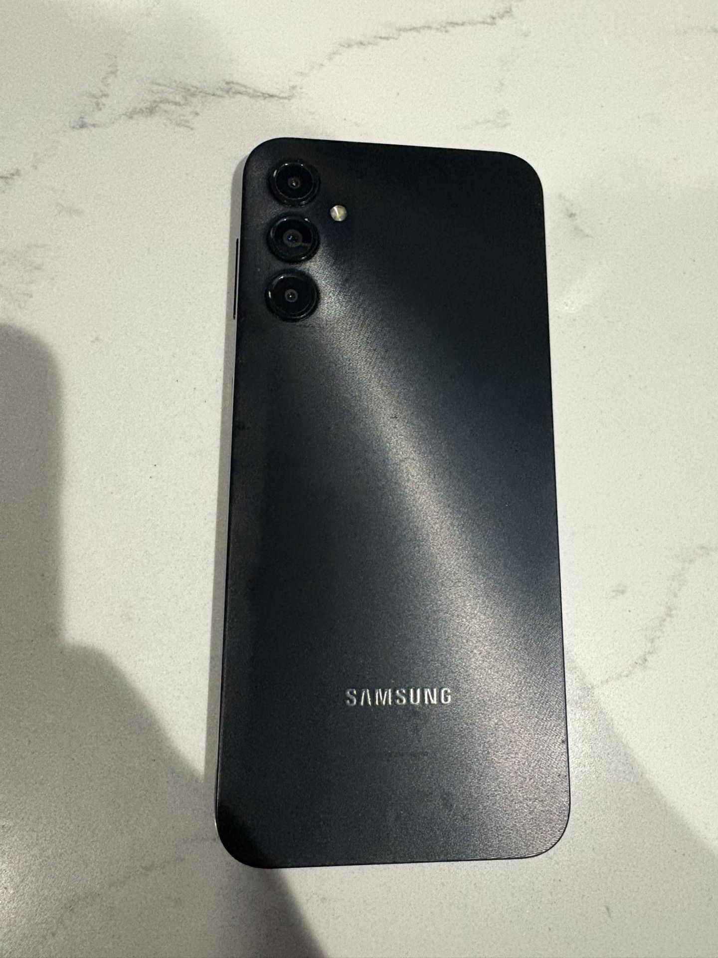 Samsung A14 $140 Obo