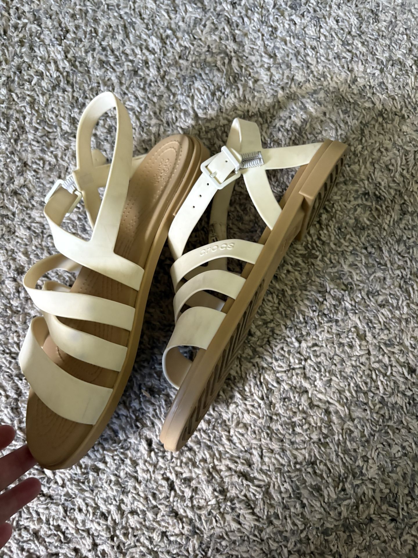 Crocs Women Size 10 - photo 2
