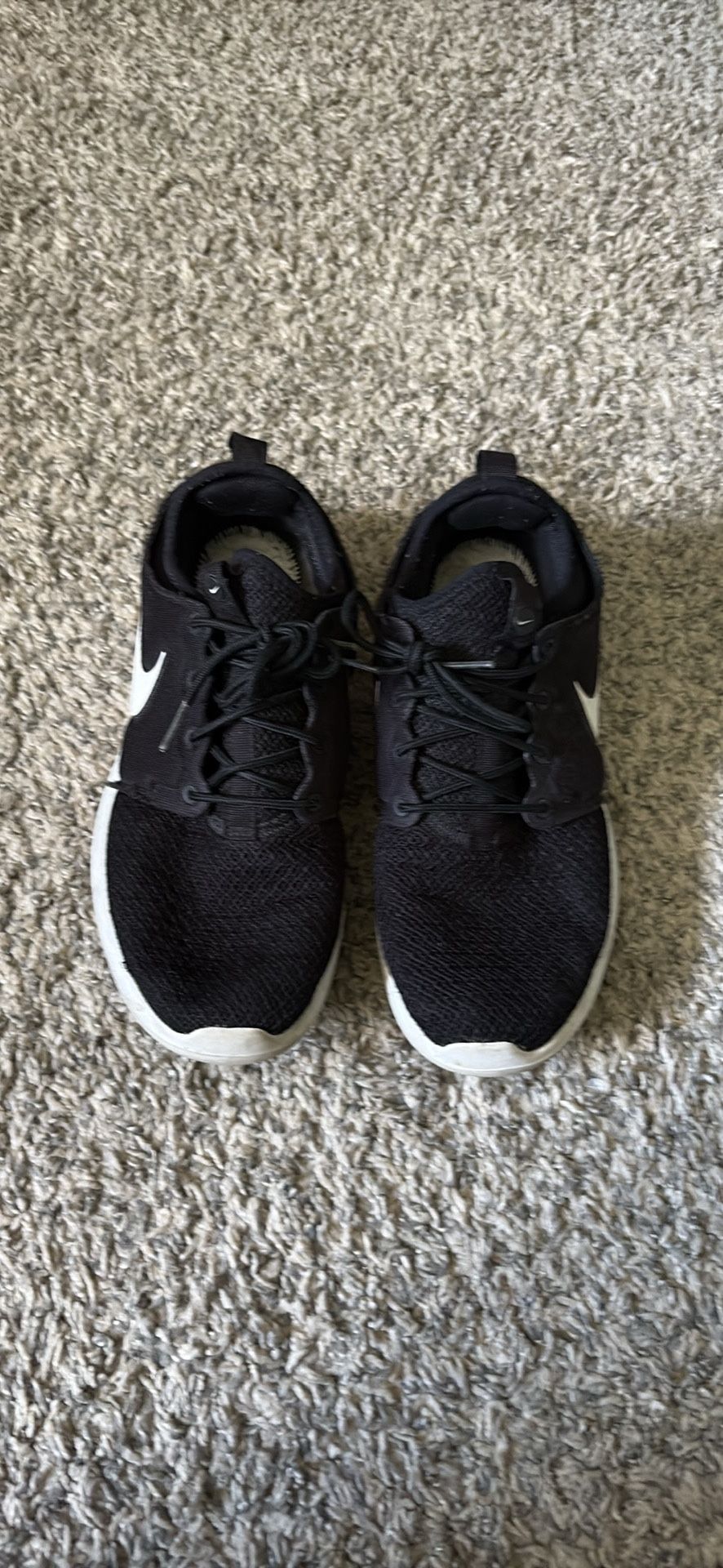 Nike Women's Shoes Size 9.5 - photo 2